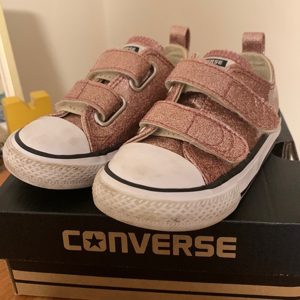 Rose glitter Converse